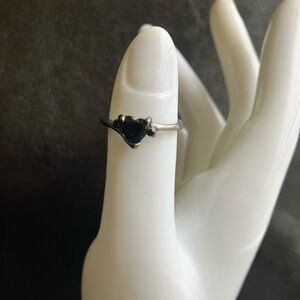 Black Crystal Heart Ring